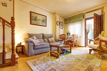 Ground Floor Duplex close to the beach in Lexington Realty