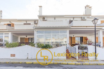 4 bedroom townhouse for sale in Gran Alacant in Lexington Realty