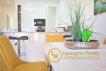 Apartment with amazing community in Torrevieja in Lexington Realty