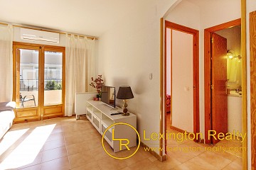 Apartment in walking distance to the beach with community pool in Lexington Realty