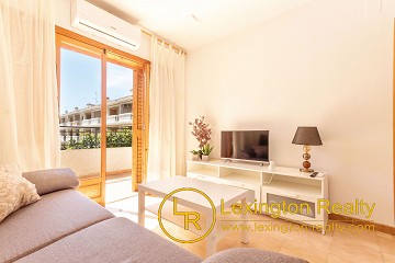 Apartment in walking distance to the beach with community pool in Lexington Realty