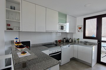 Penthouse with views in Lexington Realty