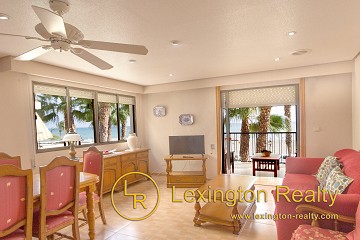 First line apartment for sale in Santa Pola in Lexington Realty