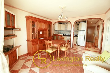 Apartment with sea view in Lexington Realty