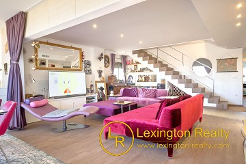 Luxury penthouse close to all amenities for sale in Elche in Lexington Realty