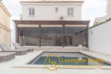 Villa in Gran Alacant - Wederverkoop in Lexington Realty