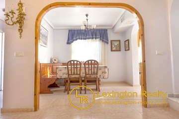 Villa à Gran Alacant - Revente in Lexington Realty