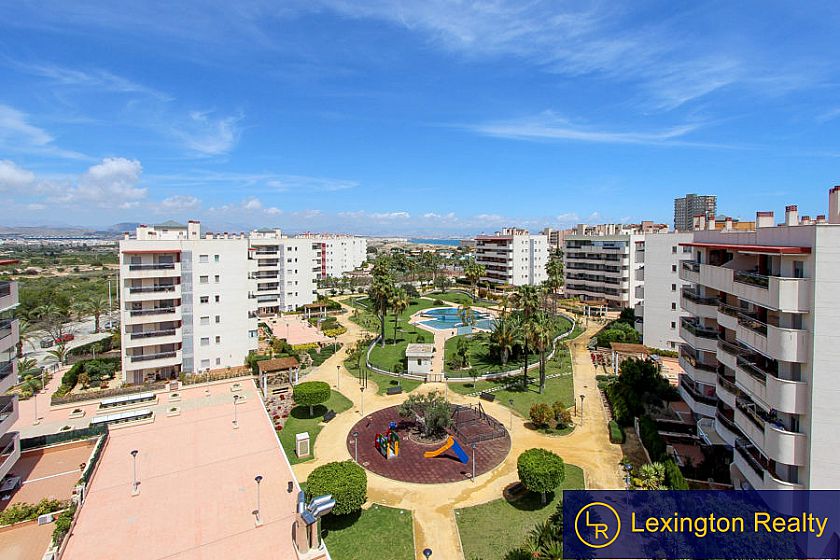Apartment for sale in Arenales del Sol