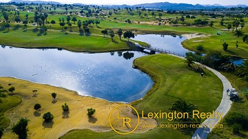 Una villa independiente en el Resort de Golf in Lexington Realty