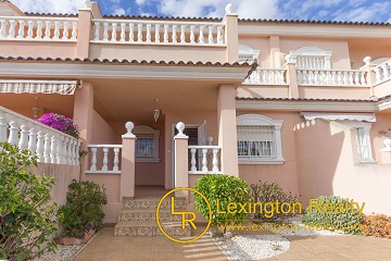 Centrally Located Townhouse in Lexington Realty