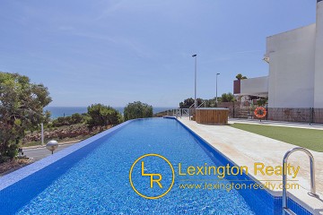 Modern apartment with sea views in Lexington Realty