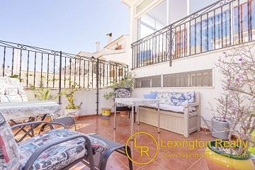 Maison mitoyenne à Gran Alacant in Lexington Realty