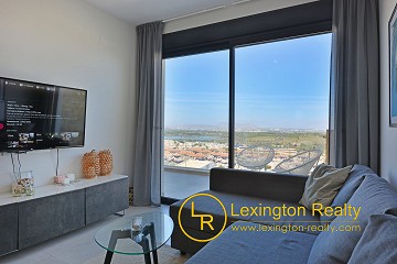 Modern recent build apartment with seaviews in Lexington Realty