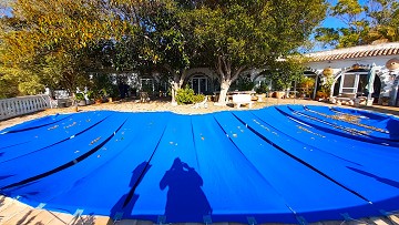 Sea view-Finca, walking distance to Altea in Lexington Realty